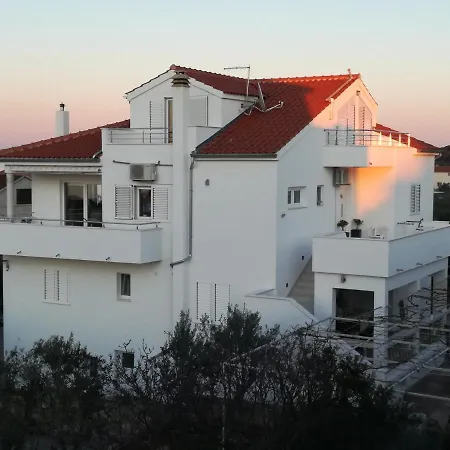 Apartament Daniela *
