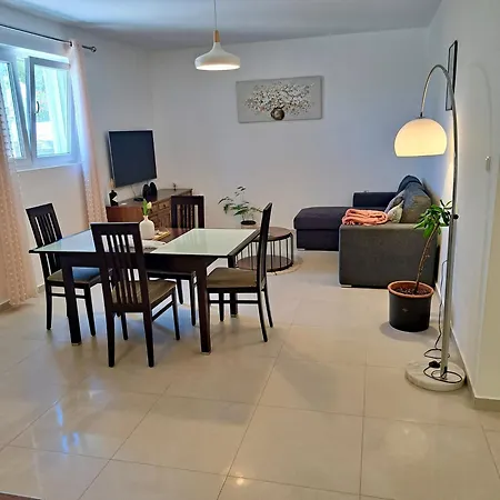 Daniela Apartmán Murter