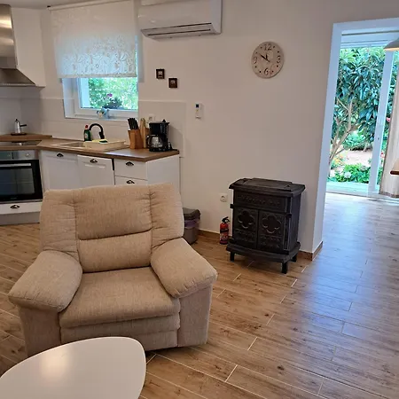 Apartment Daniela Murter