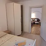 Daniela Apartment *